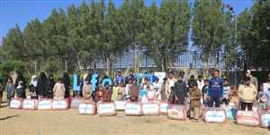 “561 يتيماً يتلقون الدعم.. مؤسسة لايف تُدشّن أحد أكبر برامج الكفالة الإنسانية في اليمن”