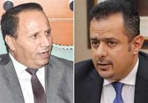 بعد اتهامات جباري.. مستشار رئاسي يفنّد مزاعم “تسليم إيرادات الدولة” ويكشف حقيقة الاتفاقيات مع الرياض