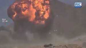 شاهد : مقاتلات التحالف تستهدف قوات الانتقالي في معسكر لواء بارشيد