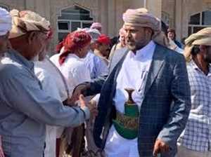 عودة شيخ مشايخ سقطرى عيسى بن ياقوت بعد سنوات من المنع الإماراتي والغياب القسري