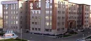 أكاديمي يحذر من انهيار جامعة العلوم والتكنولوجيا بصنعاء تحت قبضة الحوثيين