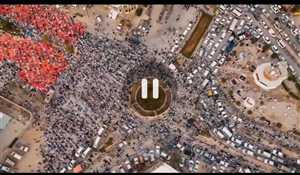 بالفيديو.مشاهد مهيبة في حضرموت ومأرب.. آلاف اليمنيين يؤدون صلاة العيد في أجواء إيمانية عظيمة