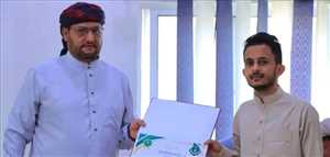 فاجعة في طريق العمرة.. استشهاد حافظين للقرآن من تعز وإصابة 15 آخرين في حادث مروع بنجران