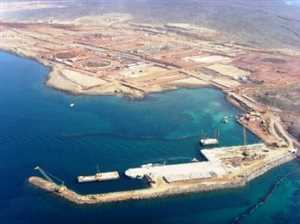 تحركات رئاسية لإحياء “بلحاف”.. اليمن يفتح ملف الغاز مجدداً في لحظة اضطراب عالمي للطاقة