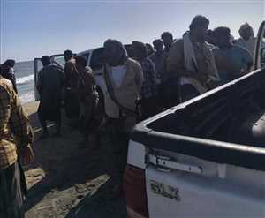 العثور على جثة أحد الشقيقين المفقودين في بحر أحور بشبوة.. والبحث مستمر عن الآخر