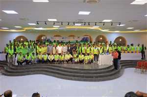 سيئون.. البادية تحتفي بتخريج بـ140 شابًا متخصصًا في الطاقة الشمسية