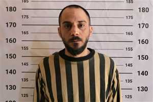 مجزرة حي التضامن.. قضية أمجد يوسف تعيد تسليط الضوء على جرائم الحرب في سوريا فمن هو أمجد يوسف ؟