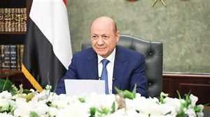 العليمي يترأس اجتماعًا موسعًا لقيادات الدولة: حماية السيادة أولوية وترحيب بالمبادرة الأردنية لتخفيف معاناة اليمنيين