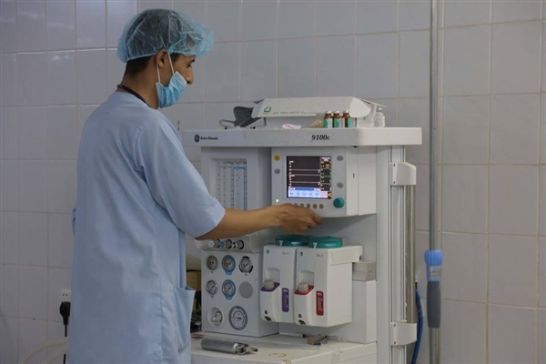 الصحة العالمية: سبع سيارات إسعاف تصل ميناء الحديدة لدعم النظام الصحي في اليمن