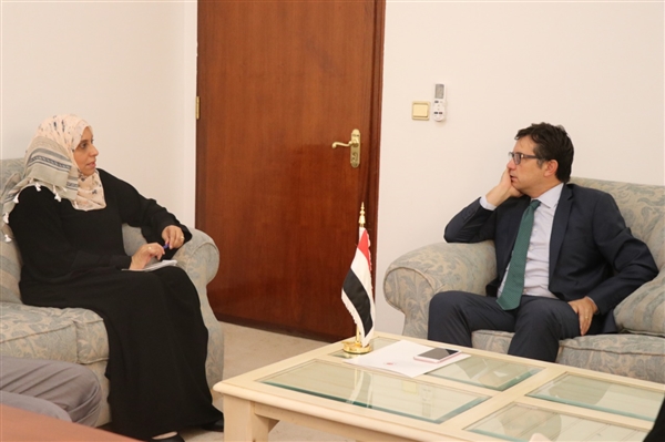 وزيرة الشؤون الاجتماعية والعمل تناقش مع السفير التركي دعم الأسر المنتجة