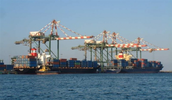 الحركة الملاحية بميناء عدن تشهد ارتفاع بنسبة 11% خلال العام 2018