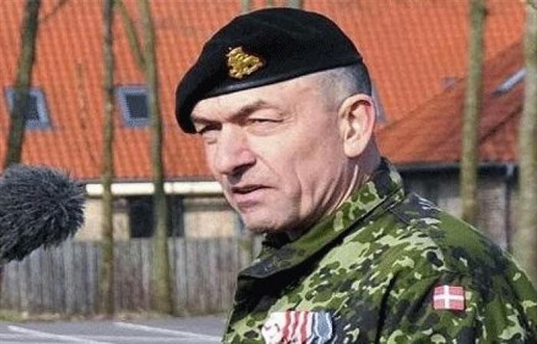 وصول رئيس البعثة الأممية الجديد الجنرال لوليسجارد إلى صنعاء