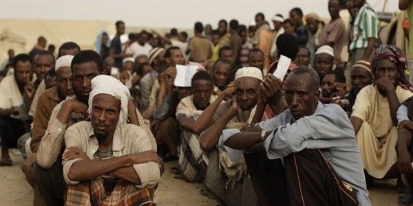 "خفر السواحل اليمنية" تحذر من تفاقم ظاهرة الهجرة غير الشرعية الأفريقية إلى اليمن