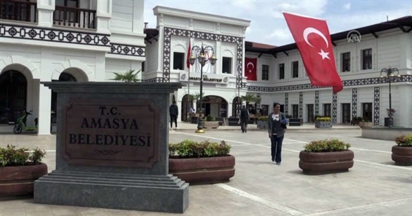 بلدية تركية تمنح مواطنيها الماء بالمجان طيلة شهر رمضان المبارك