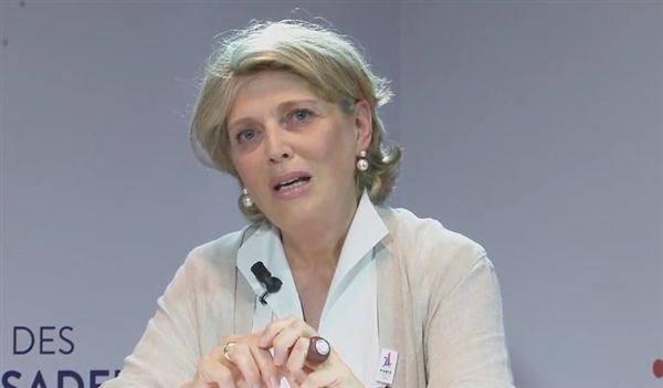 فرنسا تدين هجمات الحوثيين على أرامكو السعودية وتوصي بتجنب أي تصعيد