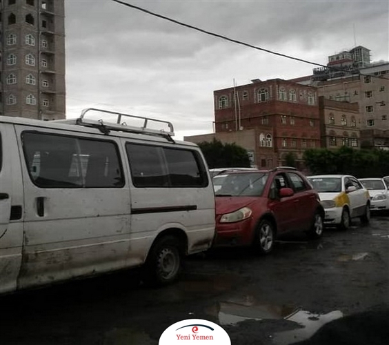 أزمة في المشتقات النفطية بالعاصمة صنعاء مع اقتراب قدوم عيد الفطر