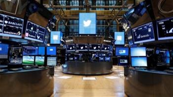 تويتر يكشف مستخدميه لتقنيات الذكاء الاصطناعي