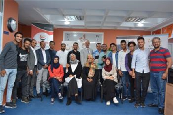 طلاب يمنيون ينهون دبلوم القيادة الإعلامية في إسطنبول