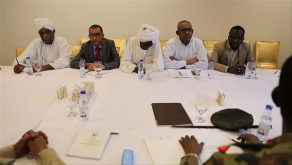 السودان.. "قوى التغيير" تسلم ترشيحات الوزراء