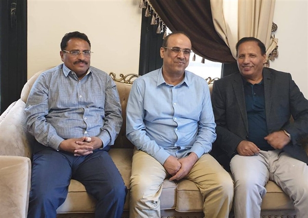 مسؤولون يمنيون يطالبون بطرد الإمارات وتشكيل جبهة للدفاع عن الجمهورية