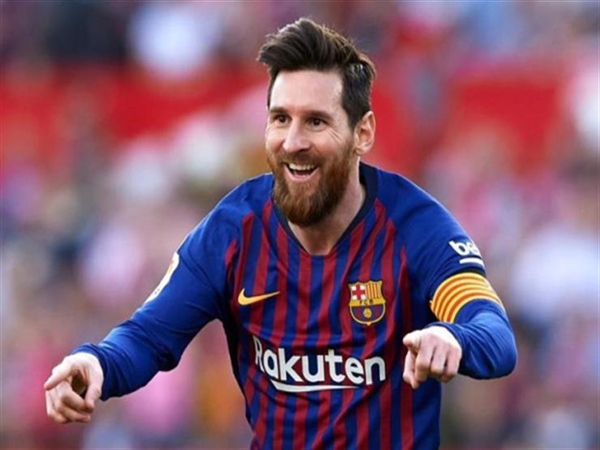 متى سيتسلم  ميسي الحذاء الذهبي السادس؟