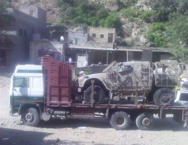 الإمارات تسحب أسلحتها من اللواء 35 و "أبو العباس" في  تعز