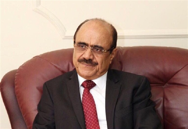 تحذيرات من إشراك "الانتقالي" بالحكومة قبل إنهاء تمرده