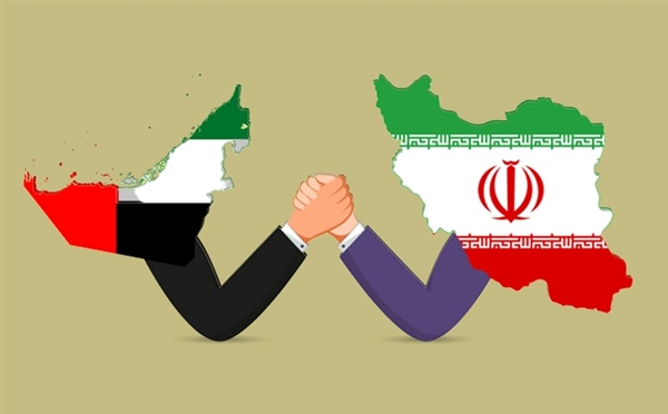 الإمارات تفرج عن 700 مليون دولار من أموال طهران المجمدة