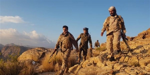 الجيش يعلن حقيقة سقوط ملاحيظ صعدة بيد الحوثيين
