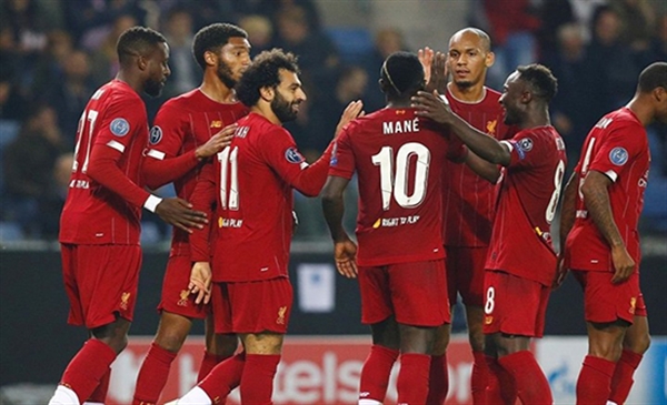 ليفربول ينتزع فوزا ثمينا في الوقت القاتل