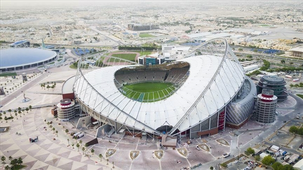 منتخبا السعودية والامارات يصلان قطر للمشاركة في خليجي 24