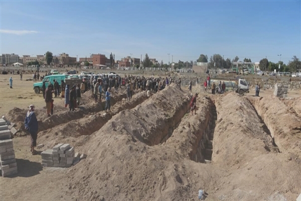 مليشيات الحوثي تعلن دفن جثث 71 أسيرا في  ذمار