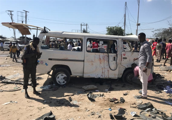 أكثر من 70 قتيلا بانفجار شاحنة مفخخة في مقديشو بينهم أتراك