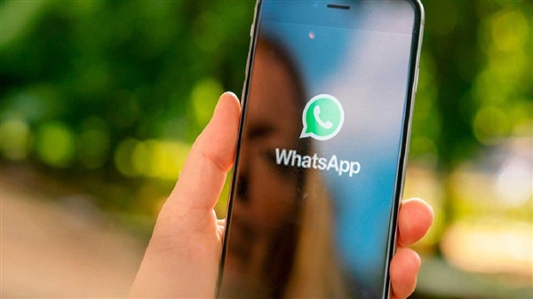 واتس آب  يضيف 4 ميزات جديدة في 2020.. تعرف عليها