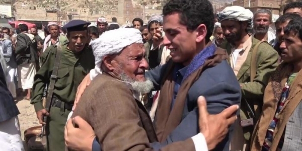 الحوثيون يعلنون نجاح صفقة تبادل جديدة مع الشرعية