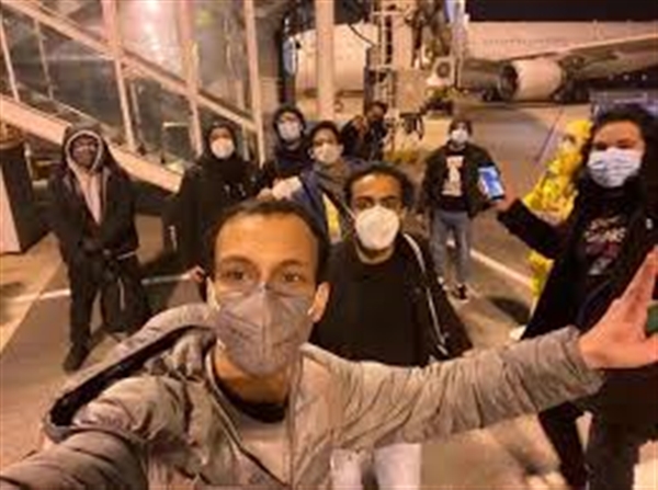 إجلاء السعودية لمواطنيها من الصين وتجاهل عشرات اليمنيين يثير استياء واسعا على مواقع التواصل