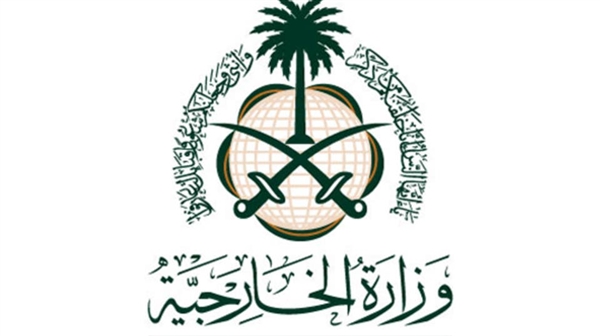 السعودية: ملتزمون بحل سلمي في اليمن