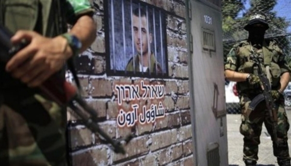 الاحتلال:إدخال المساعدات مقابل إطلاق سراح الأسرى.. وحماس نرفض المساومة