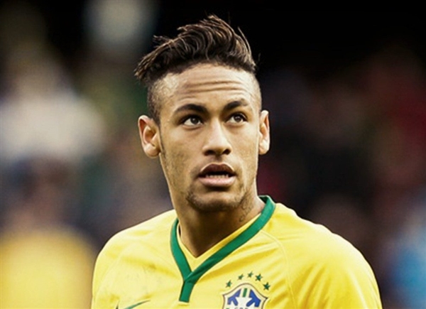 رغم أزمة كورونا.. "راتب خيالي" بانتظار نيمار