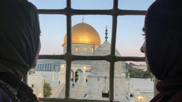 تم رفضه.. "شيك مفتوح" عرض على عائلة فلسطينية للتنازل عن منزلها الملاصق للأقصى