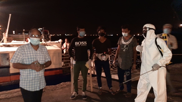 وصول 76 مواطنا من العالقين في جيبوتي الى باب المندب غرب تعز