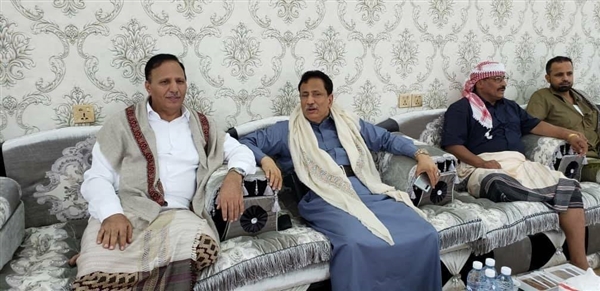 وصول نائب رئيس مجلس النواب "جباري"  ووزير النقل السابق "الجبواني" إلى المهرة
