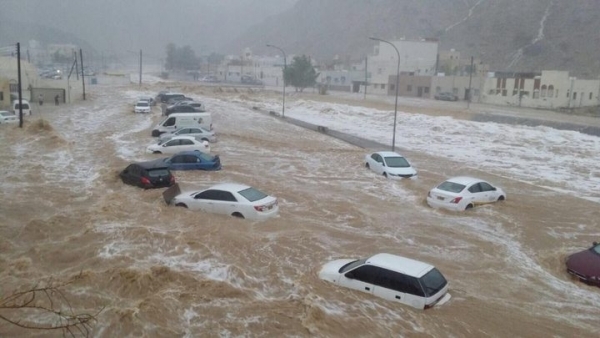وفاة 14 مواطنا جراء السيول في صنعاء وريمة