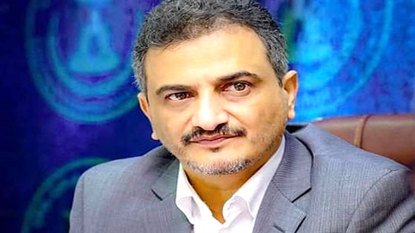 محافظ عدن يصدر قرارا بتغيير كافة مدراء عموم مديريات عدن