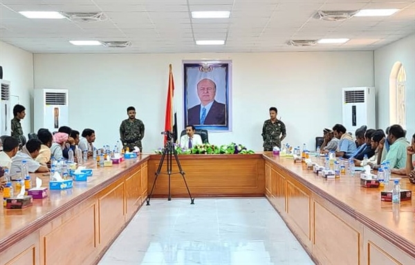 محافظ شبوة يعلن اقتراب دخول المحافظة في عهد الطاقة الغازية