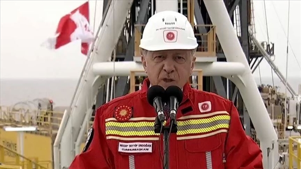 أردوغان يعلن اكتشاف 85 مليار متر مكعب من الغاز بالبحر الأسود