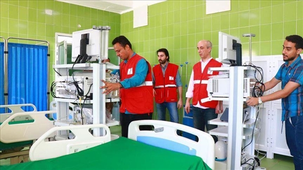 إصابة أحد موظفي الهلال الأحمر التركي برصاص مجهولين في عدن الخاضعة للانتقالي