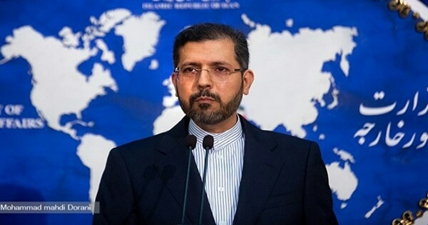 ناشط أحوازي: سفير إيران لدى المليشيات يحمل اسم مستعار ويتواجد في اليمن منذ سنوات