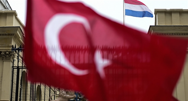  Türkiye ile Hollanda ilişkilerin normalleşmesinde anlaştı