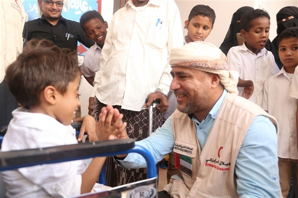 BAE, Yemen'de insani yardımları istismar ediyor